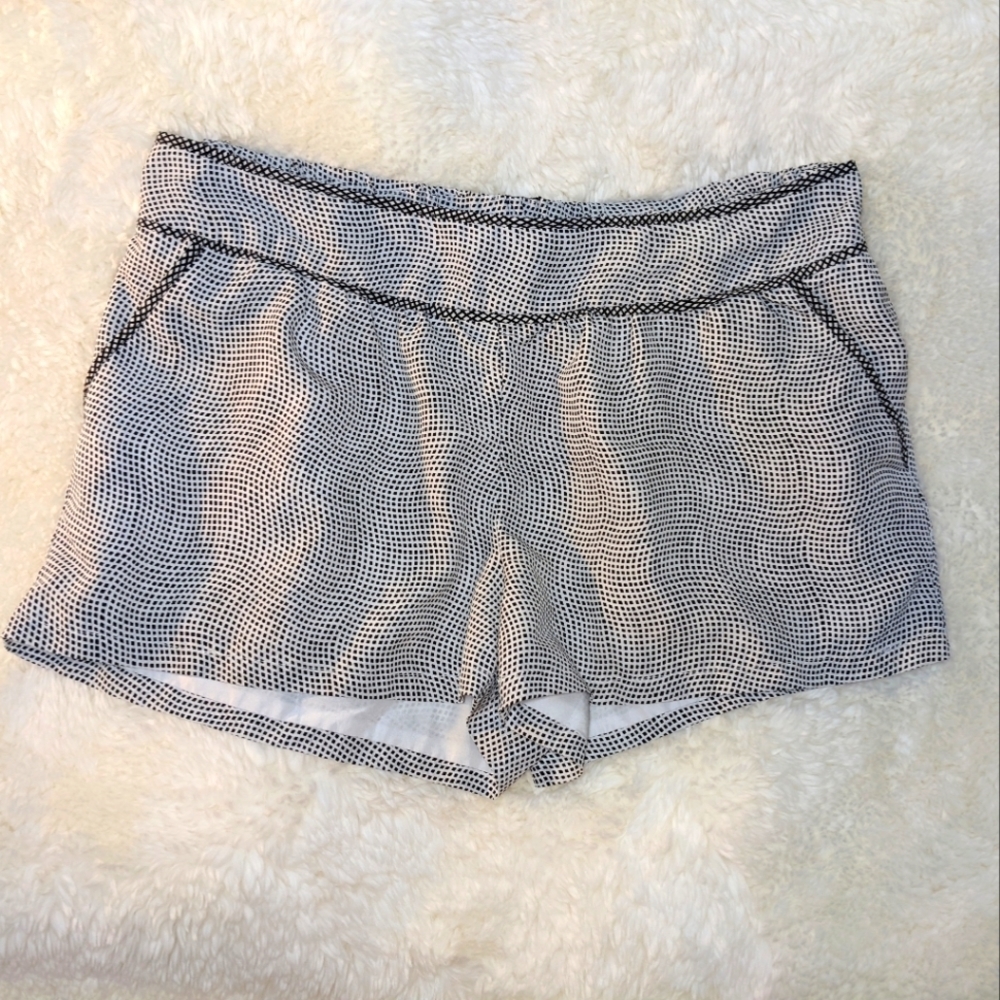 Black & White Geometric Shorts with Pockets